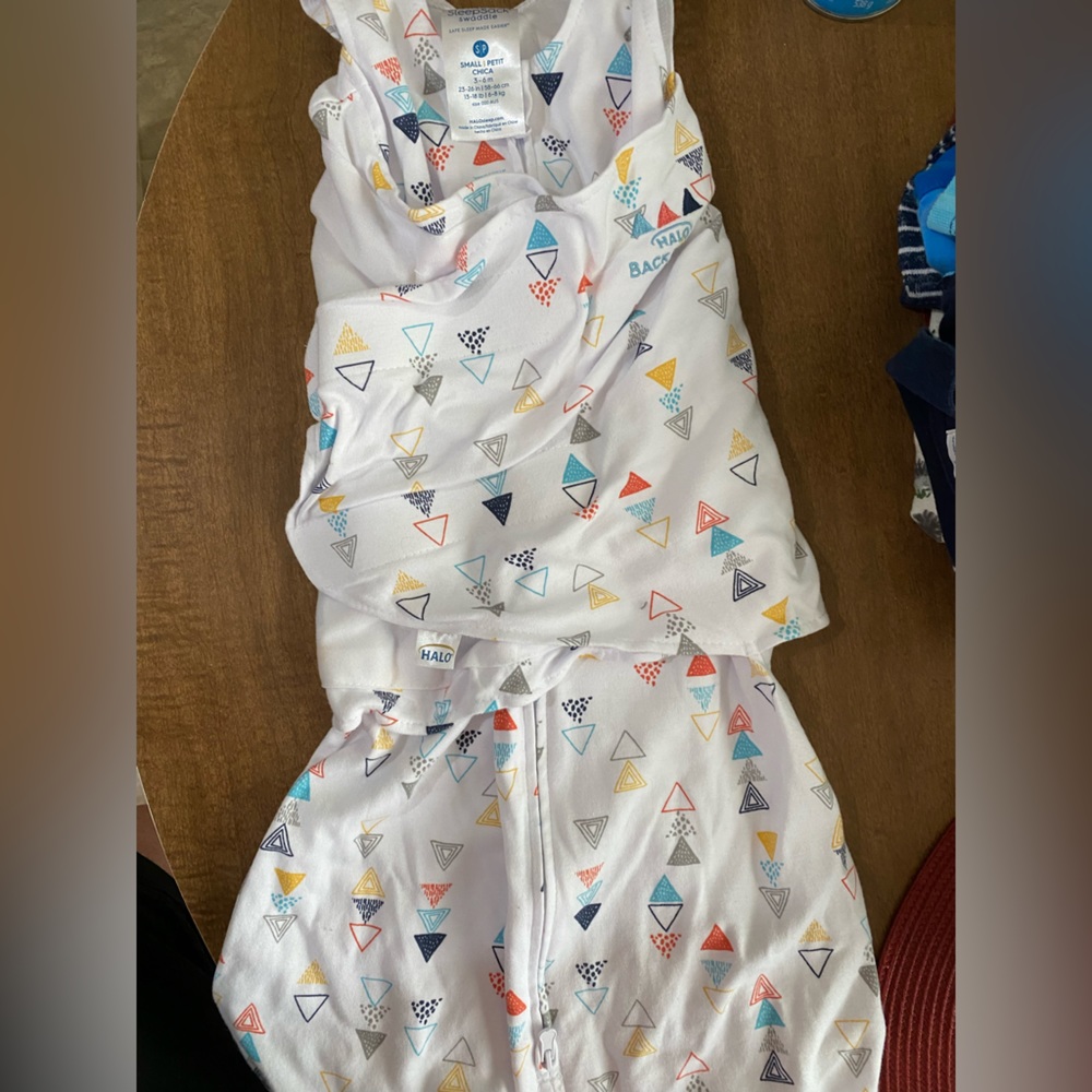 Halo Sleep sack swaddle. Small. 3-6 months.